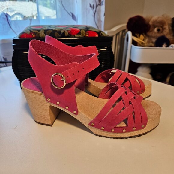 Loft Pink Leather Sandals - Picture 1 of 8
